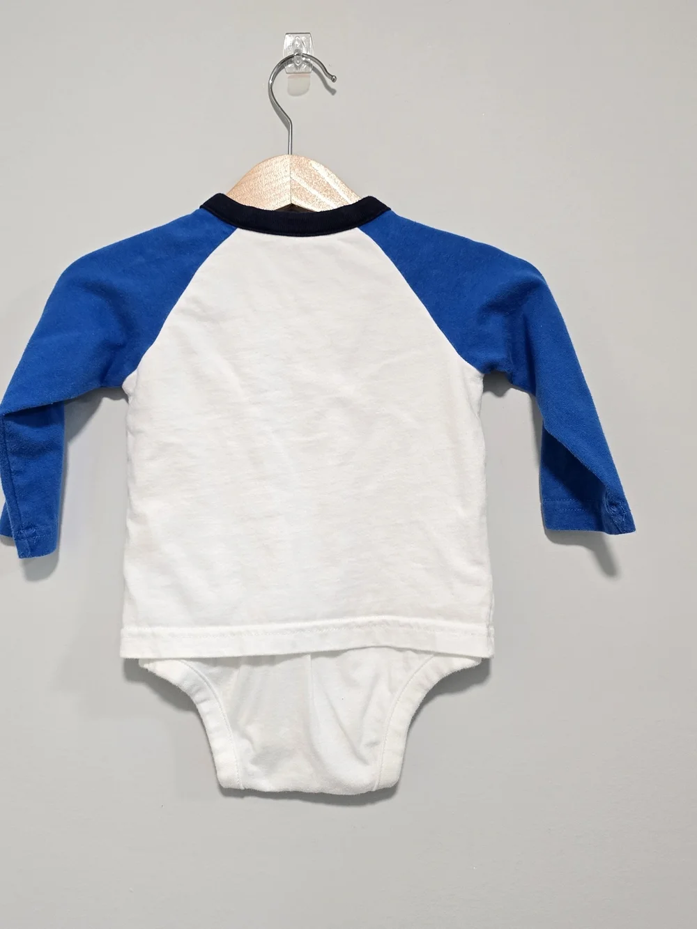 Brooklyn Raglan Baby One-Piece in White and Blue
